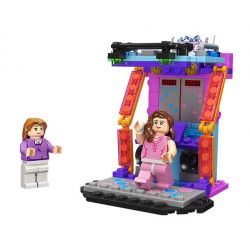 JIESTAR 20333 non  MÁY NHẢY VUI VẺ bộ đồ chơi xếp lắp ráp ghép mô hình Dream Town Thị Trấn Mộng Mơ 105 khối