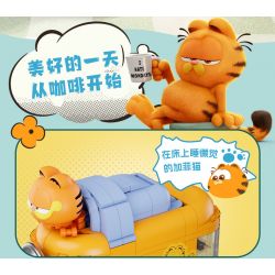 PANTASY 86811 NHỮNG CỖ MÁY VUI NHỘN CỦA GIA ĐÌNH GARFIELD TOAST DRIVER bộ đồ chơi xếp lắp ráp ghép mô hình Movie & Game GARFIELD FAMILY Phim Và Trò Chơi 300 khối
