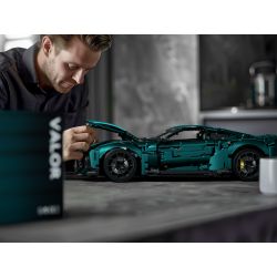 NIFELIZ NF10268 10268 ASTON MARTIN CHIẾN THẮNG bộ đồ chơi xếp lắp ráp ghép mô hình Technic ASTON MARTIN VICTOR Kỹ Thuật Công Nghệ Cao Mô Hình Phương Tiện 3374 khối