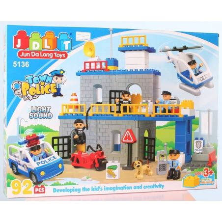 JUN DA LONG TOYS JDLT 5136A Xếp hình kiểu    Defeating Fugitives Đánh Bại Kẻ Đào Tẩu 92 khối
