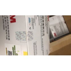 Một cái khẩu trang 3M 9001V KN90 lọc hơn 90% bụi siêu mịn PM2.5 , đeo tai, chun tổng hợp, chính hãng