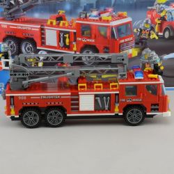 QMAN ENLIGHTEN KEEPPLEY 908 non  XE THANG CỨU HỎA LỚN VÀ CHIẾU ĐÈN bộ đồ chơi xếp lắp ráp ghép mô hình City FIRE RESCUE SCALING LADDER ENGINES Thành Phố 605 khối