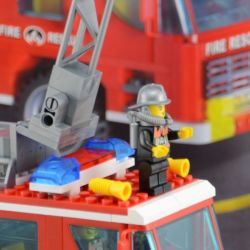 QMAN ENLIGHTEN KEEPPLEY 908 non  XE THANG CỨU HỎA LỚN VÀ CHIẾU ĐÈN bộ đồ chơi xếp lắp ráp ghép mô hình City FIRE RESCUE SCALING LADDER ENGINES Thành Phố 605 khối